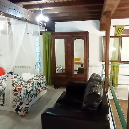 Duplex Ca Tio Celso * San Esteban de la Sierra